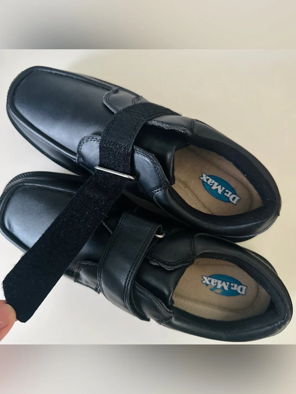 🔥Dr. Max Black Comfort Walking Shoes with Velcro Strap🖤